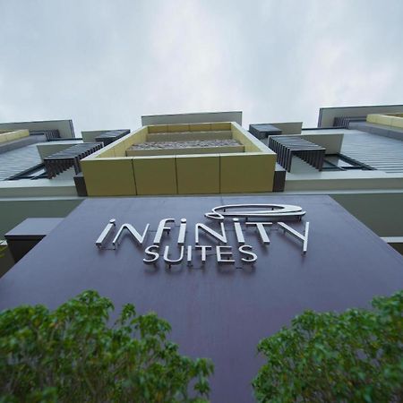 Infinity Suites Davao City Buitenkant foto
